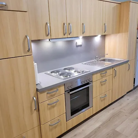 منزل للإقامة Gaestehaus Kristall *